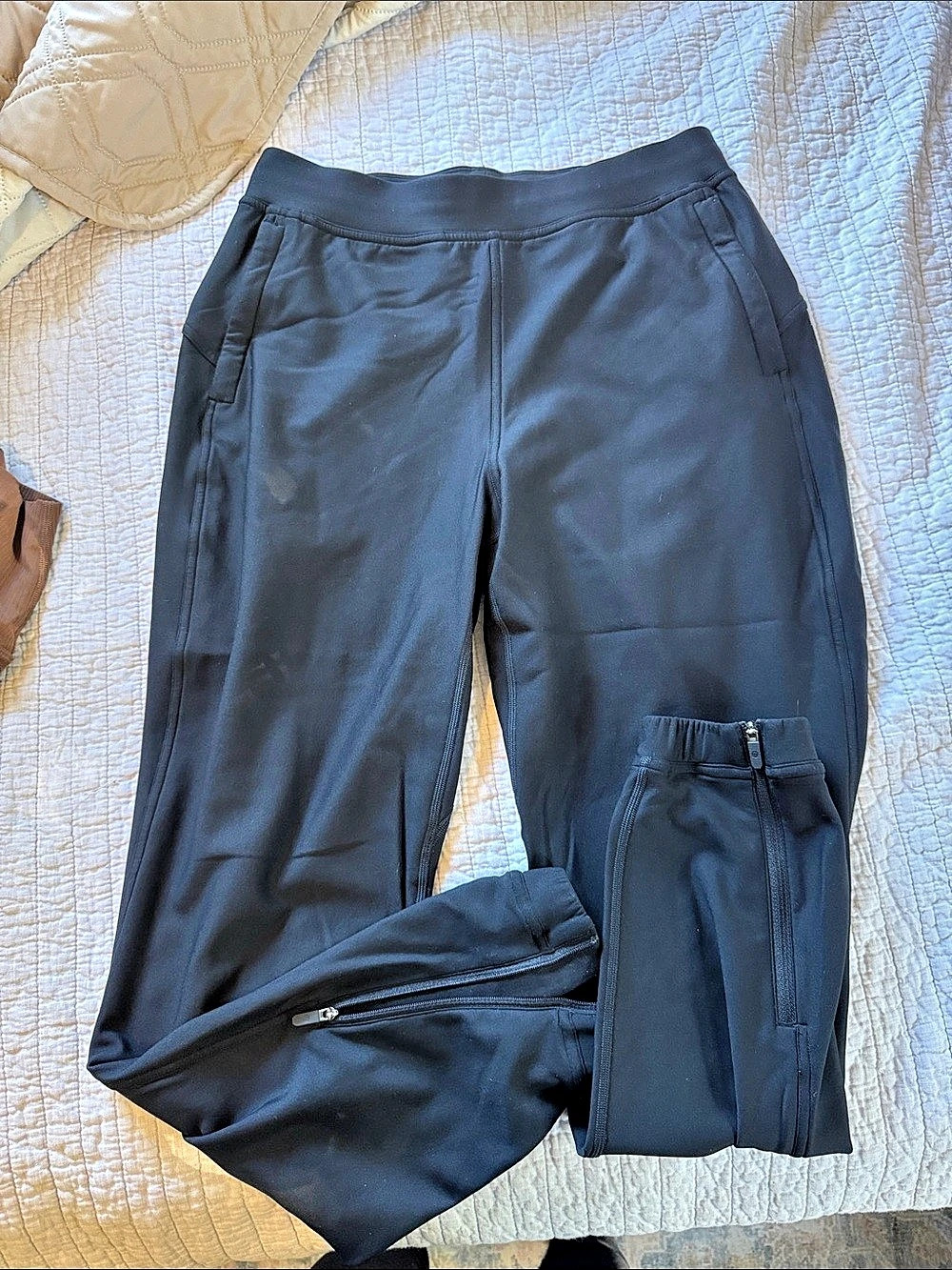 Lululemon City Sleek 5 Pocket Pant Black Size 6 Pants